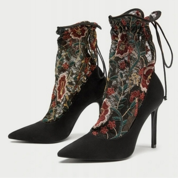 Zara Shoes - Zara Tapestry Heels New in Box Size 37